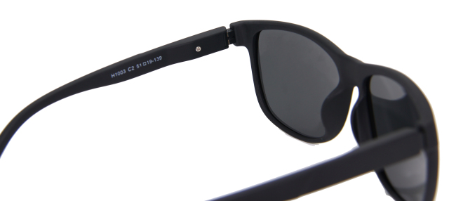Enrique Cavaldi Polarized Sunglasses with Square Frame and Horizontal Strip Leg Designs 28038