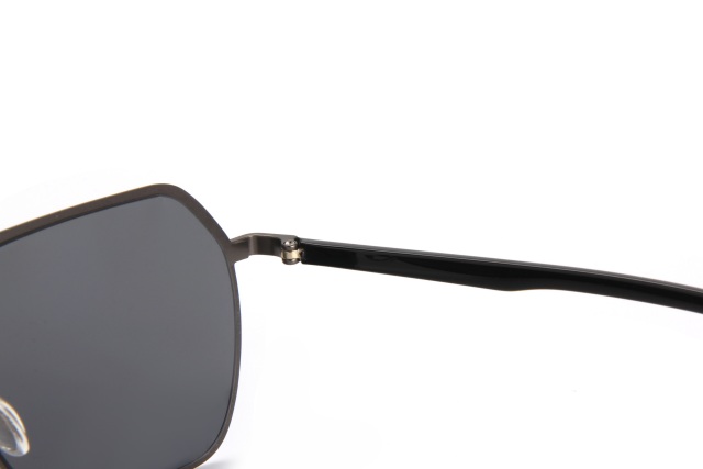 ROMONIS Nylon Polarized UV Protective fashionable sunglasses for man women 8921