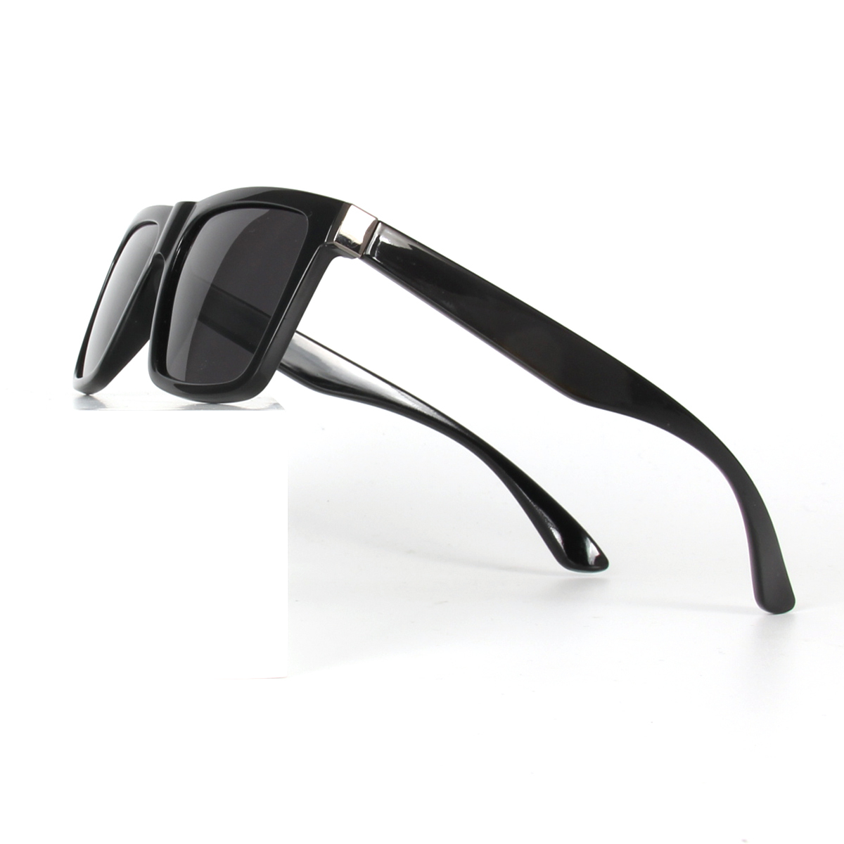 Enrique Cavaldi Polarized Sunglasses Square Outdoor Driving Men's Sunglasses 68050