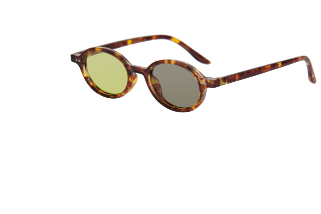 Photochromic polarized sunglasses Color changing polarized sunglasses