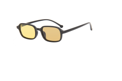 Photochromic polarized sunglasses Color changing polarized sunglasses