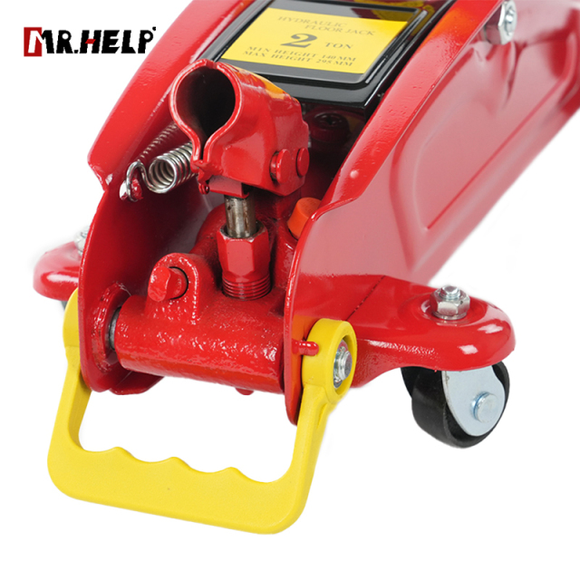 Hydraulic  floor jack,2T,Lifting range:135-345mm