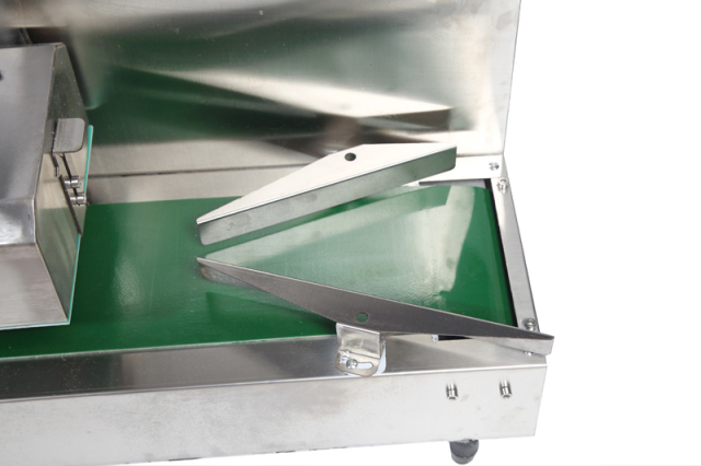 连续性自动感应封口机