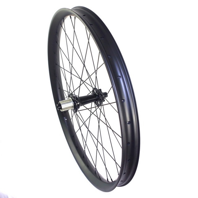 27.5er fat bike carbon wheels 50mm width tubeless