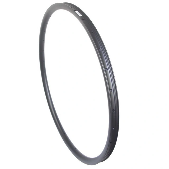 Super Light MTB Carbon Rims 29er 30mm Width 25mm Depth Tubeless Ready