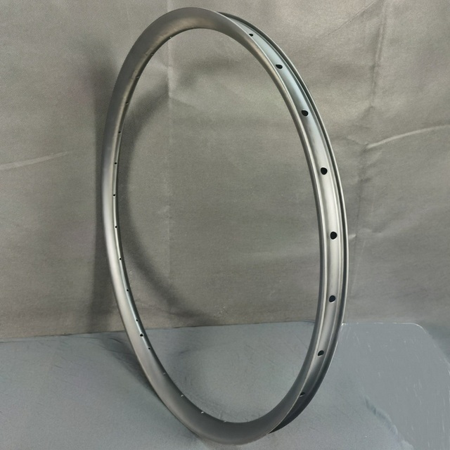 29ER Low Profiles 23mm Asymmetrical  MTB Carbon Rims 34mm 36mm External Width Tubeless Super Light Toray T800