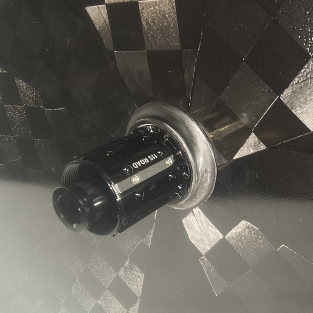 700C Super Light Full Disc Wheels 28mm Width Carbon Hub Tubeless