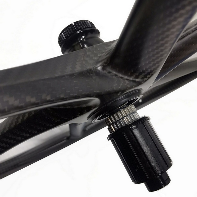 Super Light 6 Spoke 29er MTB Carbon Wheels 30mm Width Tubeless Sram XD, Shima-no Micro-spline 12S Toray T1000