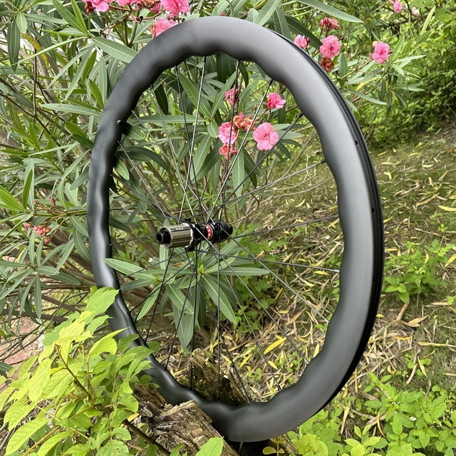 700C Wave Design Asymmetrical Road Gravel Bike Carbon Wheels Super Light Toray T800 Center Lock 35mm 40mm 45mm 50mm