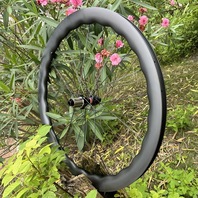 700C Wave Design Asymmetrical Road Gravel Bike Carbon Wheels Super Light Toray T800 Center Lock 35mm 40mm 45mm 50mm