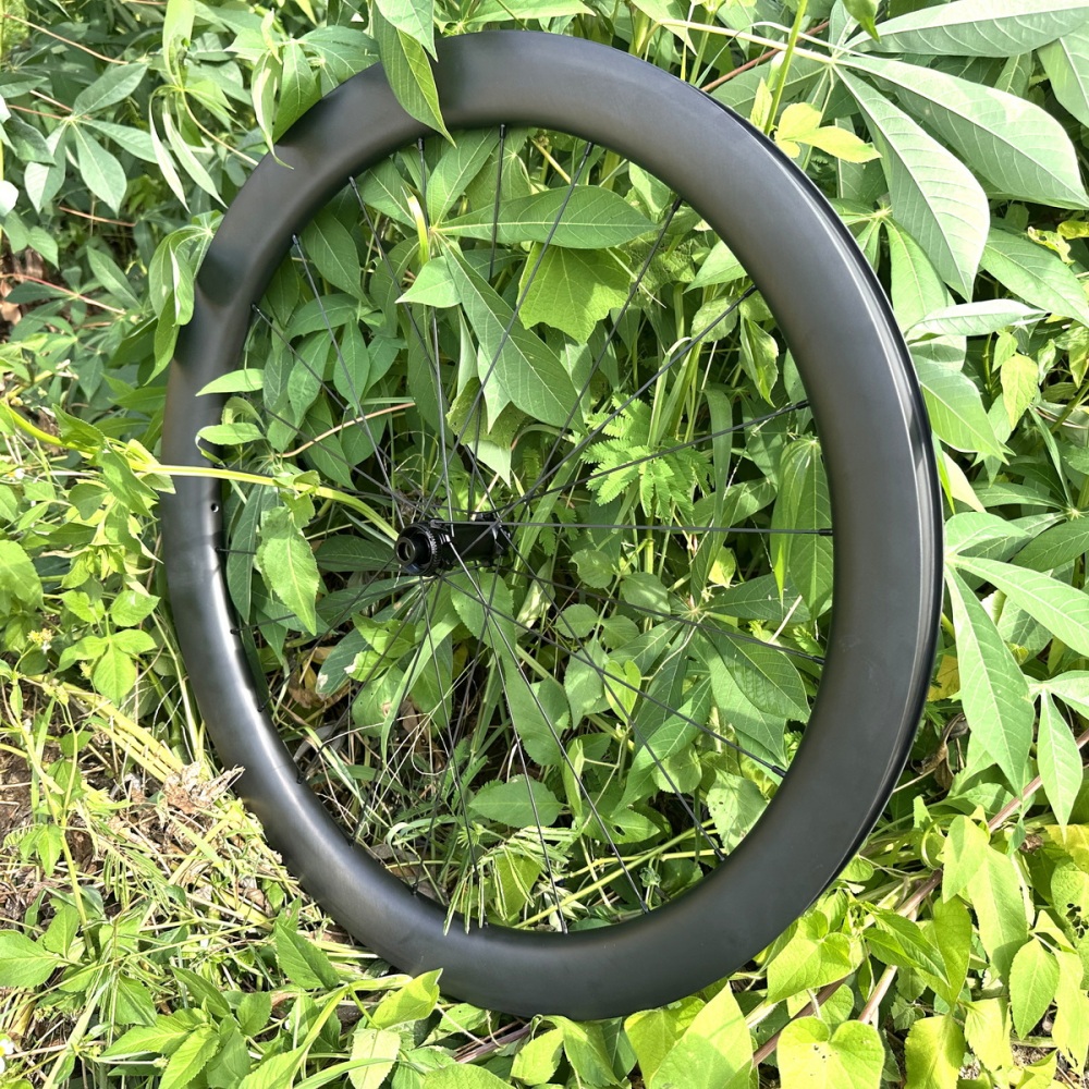 700C Super Light 32mm internal Width Gravel Carbon Wheels 49mm 54mm 59mm 64mm Profiles Tubeless Center Lock Shimano HG Sram XDR