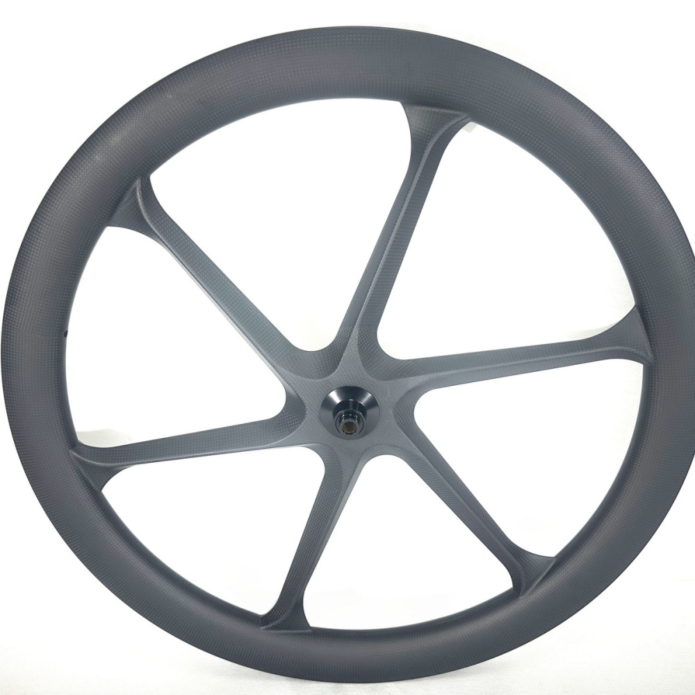 700C 6 Spoke Gravel Carbon Wheels 32 MM Inner Width Tubeless Ready Center Lock HG XDR Ratchet Hub System