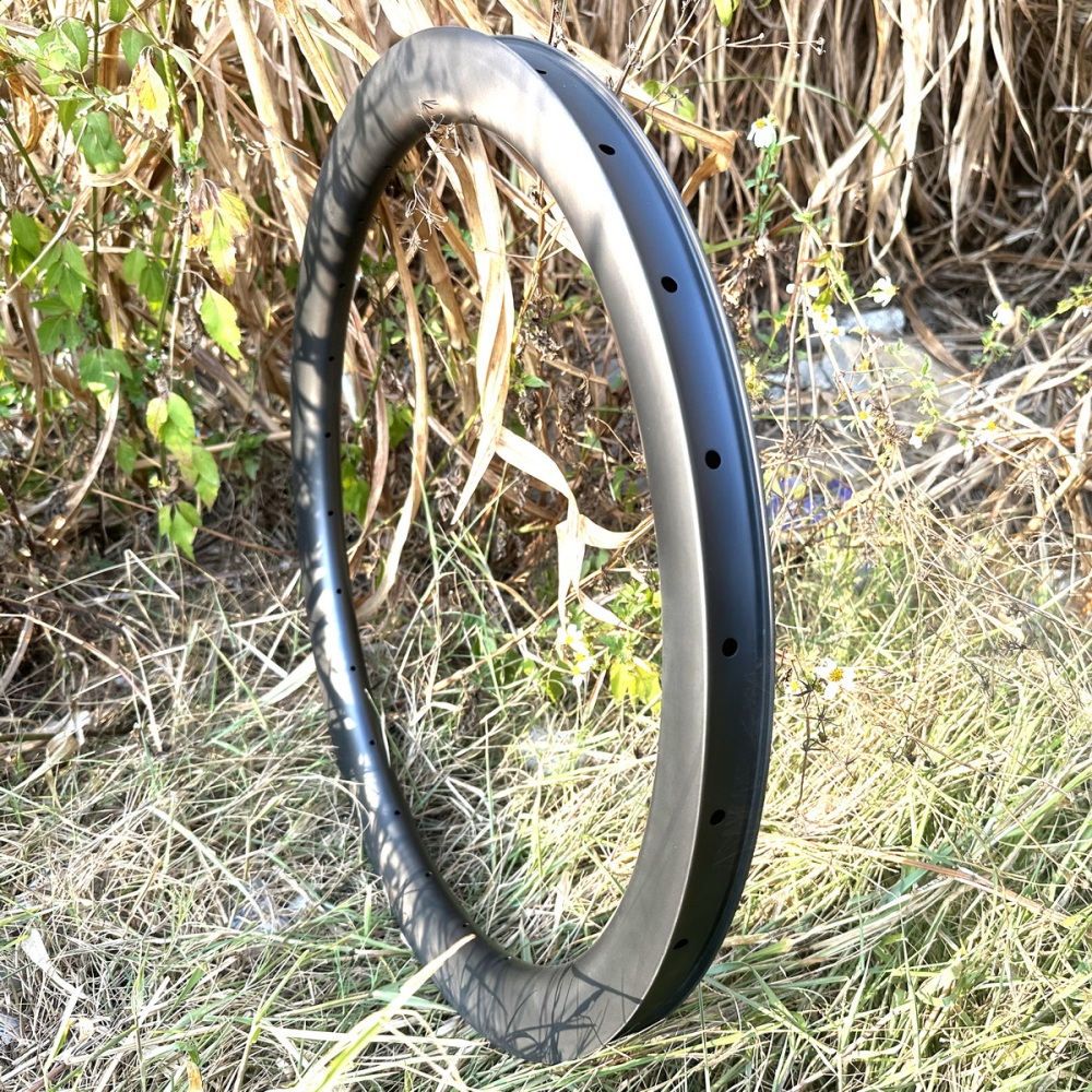 700C 32MM Inner Width Gravel Bike Carbon Rims Super Light 30mm 35mm 40mm 45mm 50mm 55mm Profile Height Tubeless With Hook