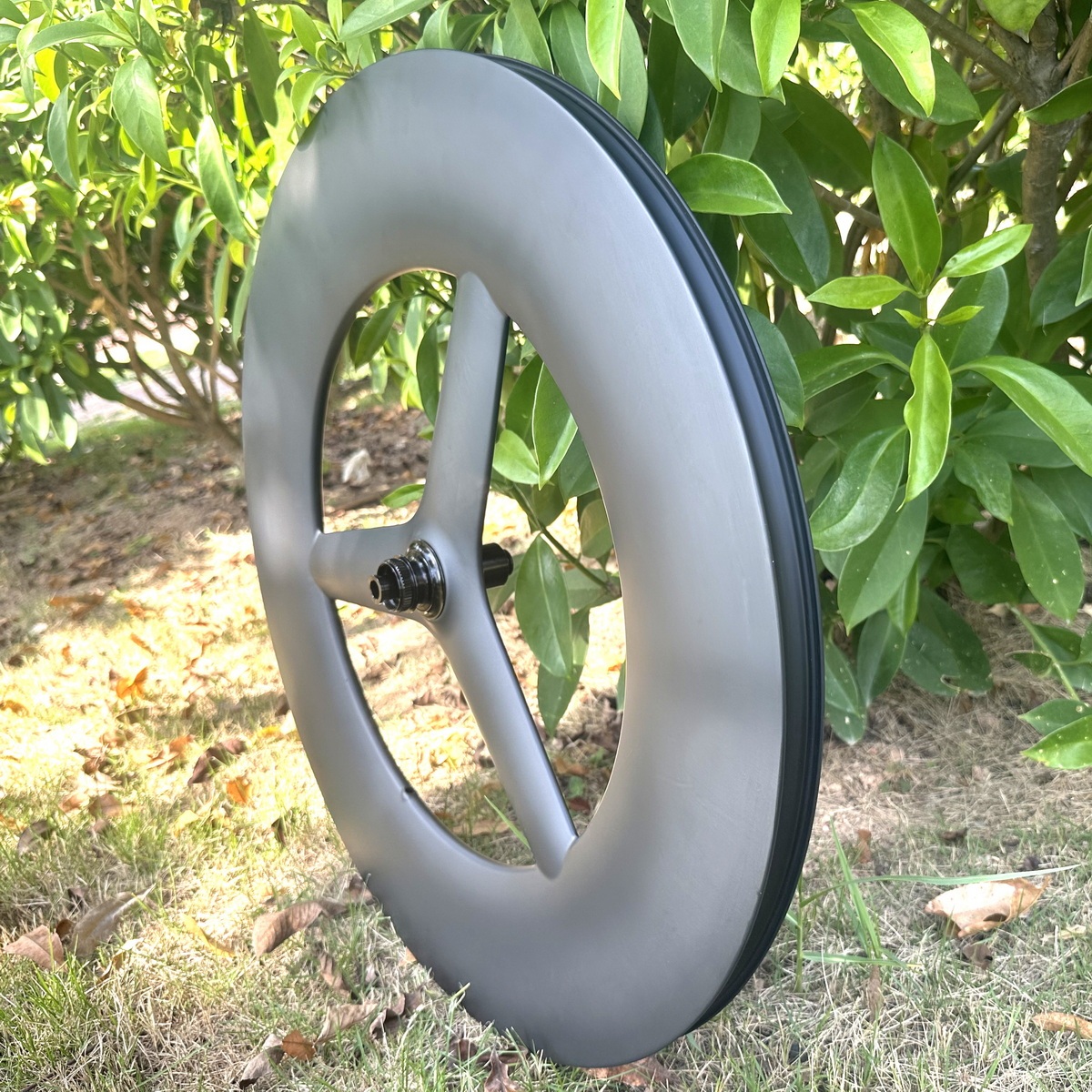 700C TrI Spoke Carbon Wheels 120mm Depth 28MM External Width Tubeless Ready Disc Brake Center lock HG XDR TT Iron Man