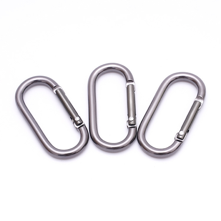 carabiner clip