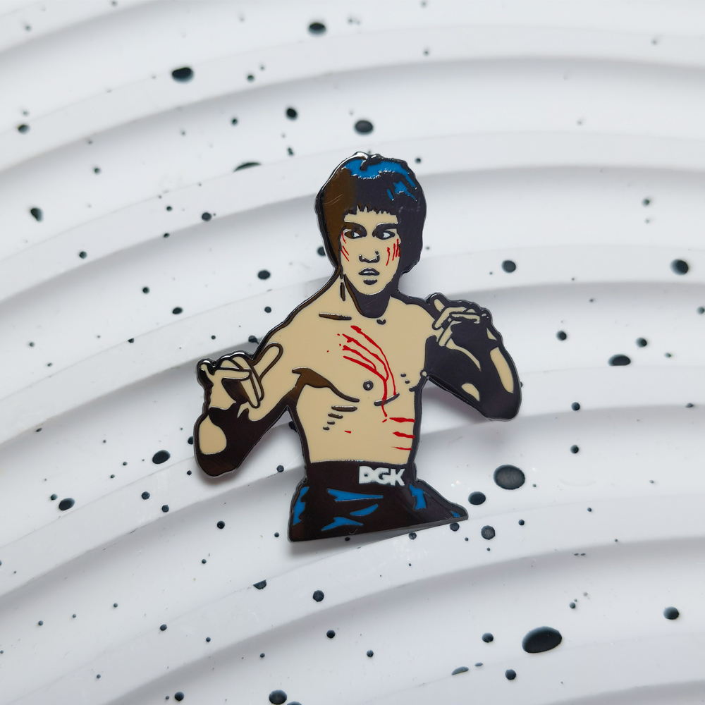 ⚡ Bruce Lee Collectible Pins: Embrace the Dragon's Spirit ⚡