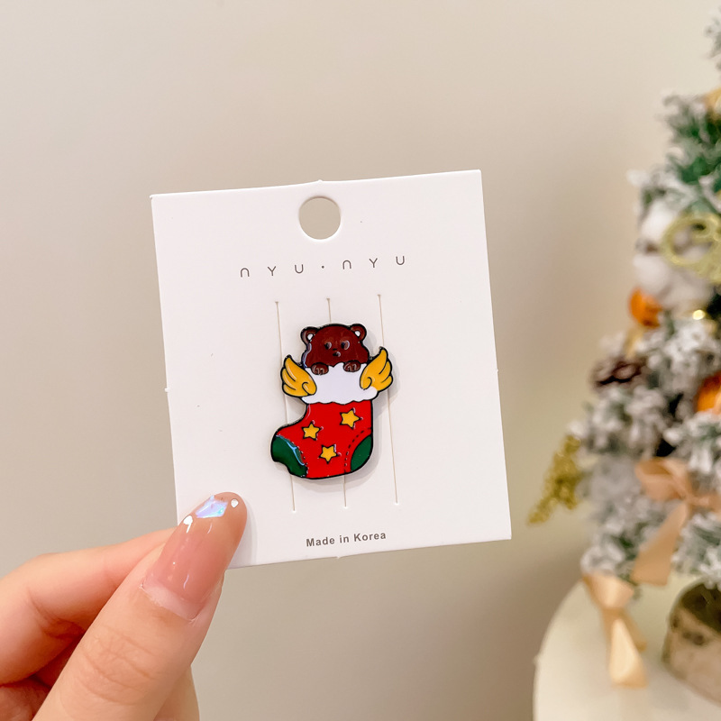2024 New Christmas Elk Brooch Personalized Metal Santa Claus Badge Pin Cartoon Collar Ornament