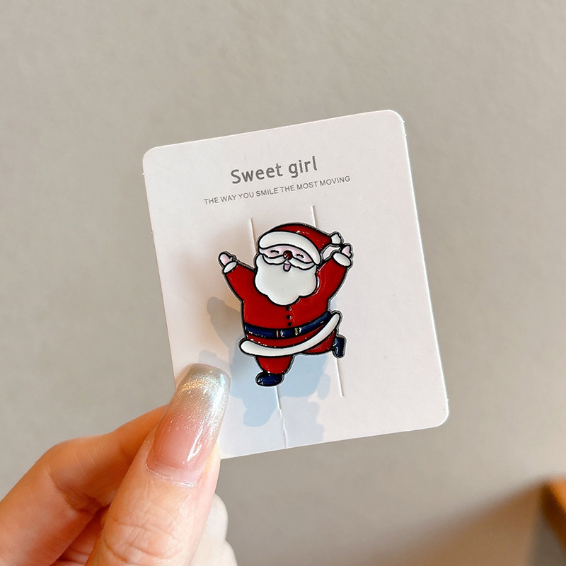 2024 New Christmas Elk Brooch Personalized Metal Santa Claus Badge Pin Cartoon Collar Ornament