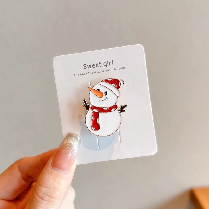 2024 New Christmas Elk Brooch Personalized Metal Santa Claus Badge Pin Cartoon Collar Ornament