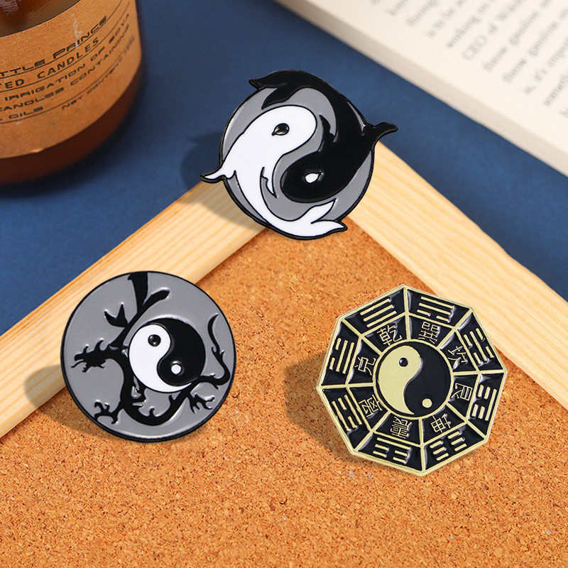 原创设计中国太极八卦图胸针国风传统复古徽章合金刺马针衣服装饰