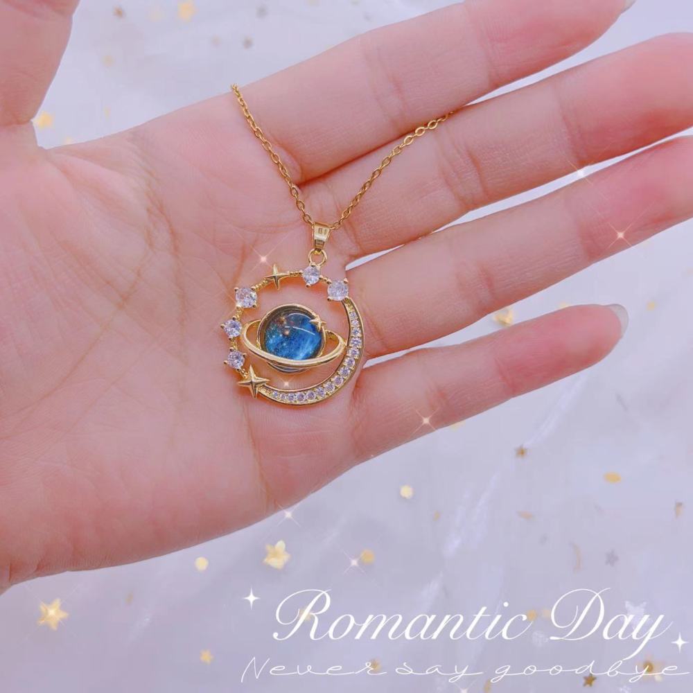 Starry sky planet light luxury temperament gorgeous full diamond necklace female versatile clavicle necklace temperament light luxury niche design