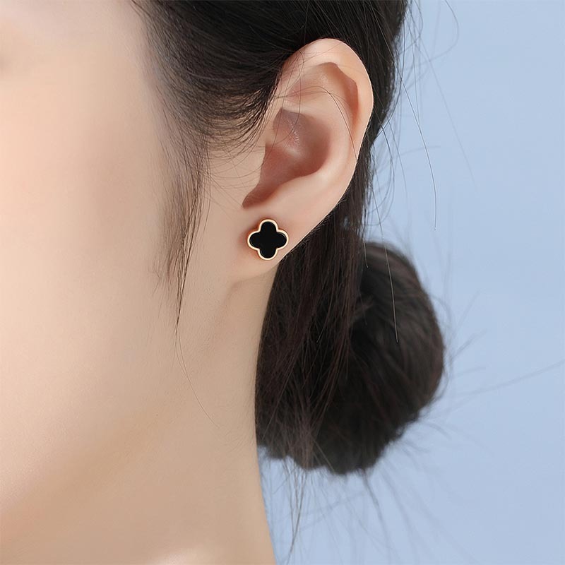 Star City original niche design S925 sterling silver inlaid agate jewelry high-end four-leaf clover earrings do not fade