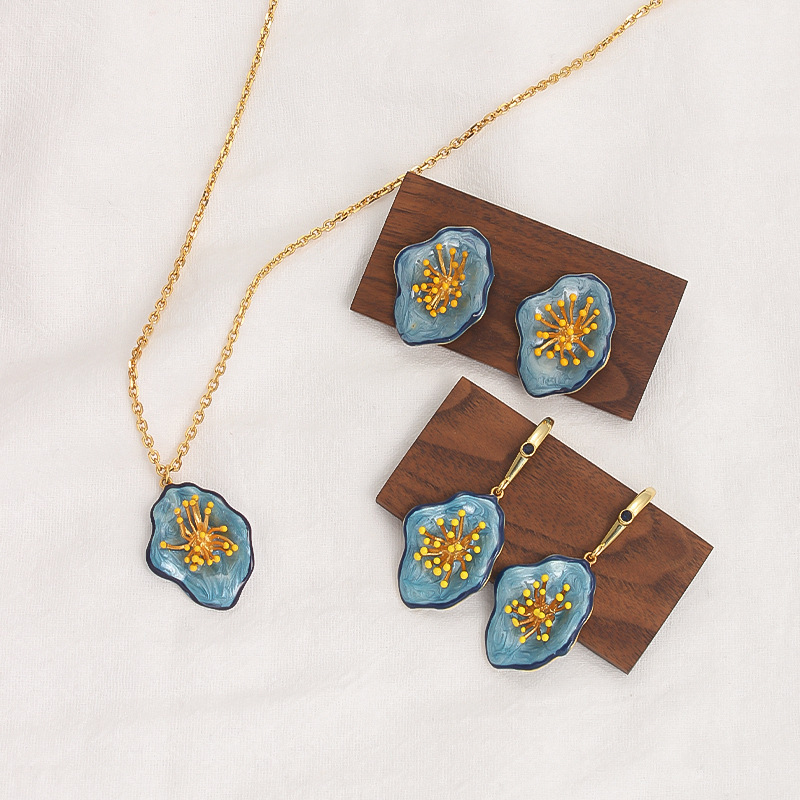 Glazed flower bud retro earrings and necklace