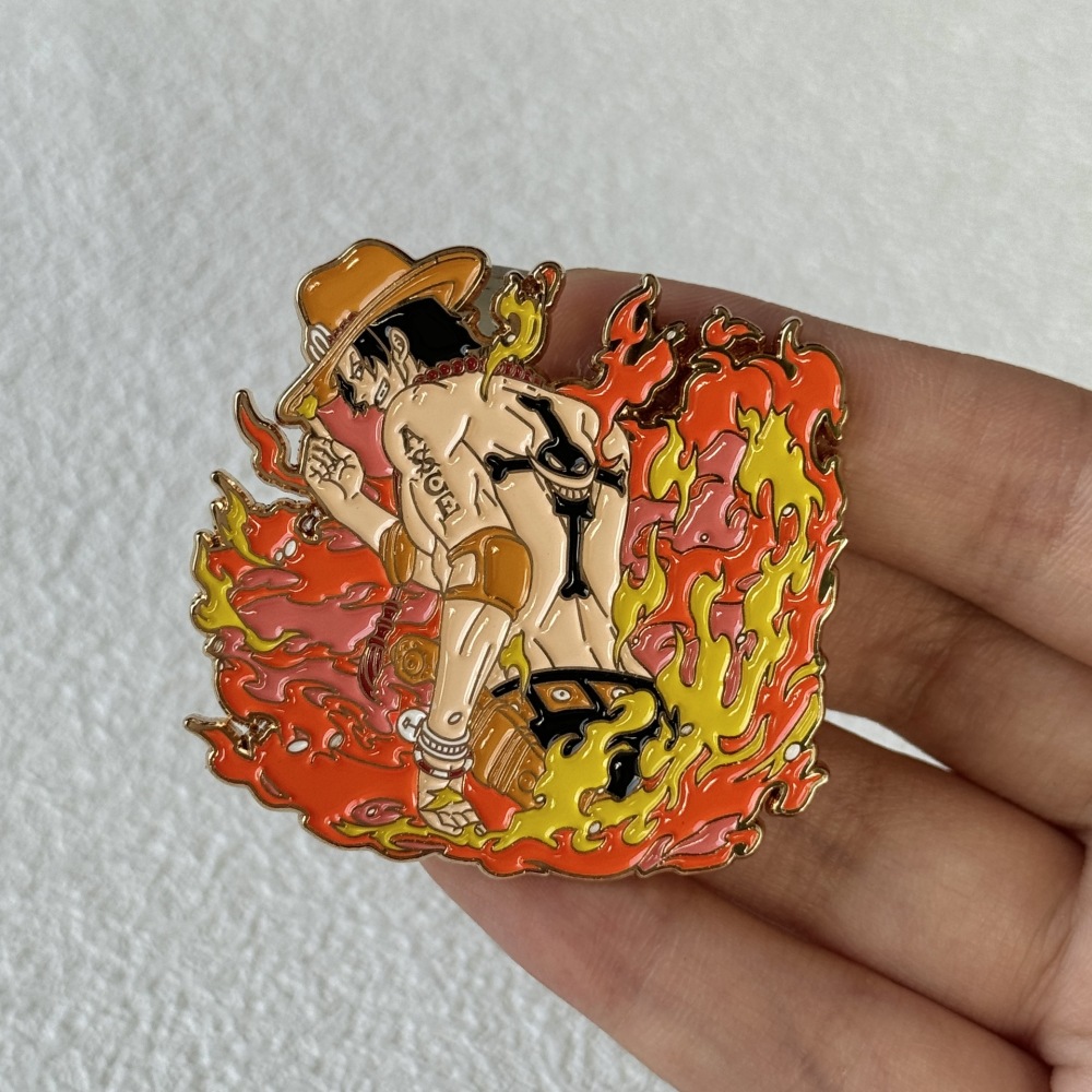 One Piece badge Ace metal badge Fire Fist Ace anime peripheral accessories pin
