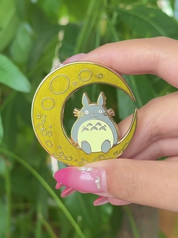 Studio Ghibli My Neighbor Totoro Lapel Pin - Pinrealm Collection