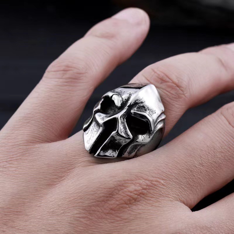 Cross-border Spartan mask hero alloy ring European and American men's personality ring domineering skull punk style ring