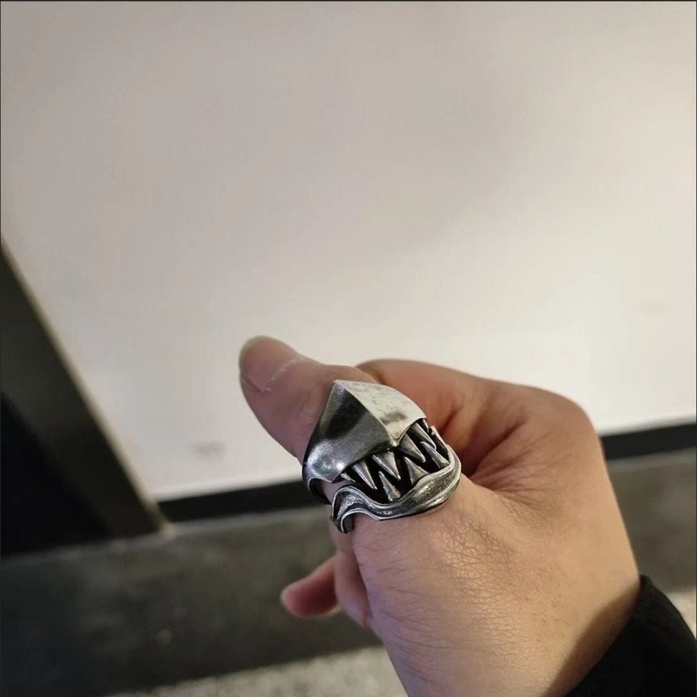 American new style glossy venom helmet ring men's single ring personality handsome temperament advanced open joint ring