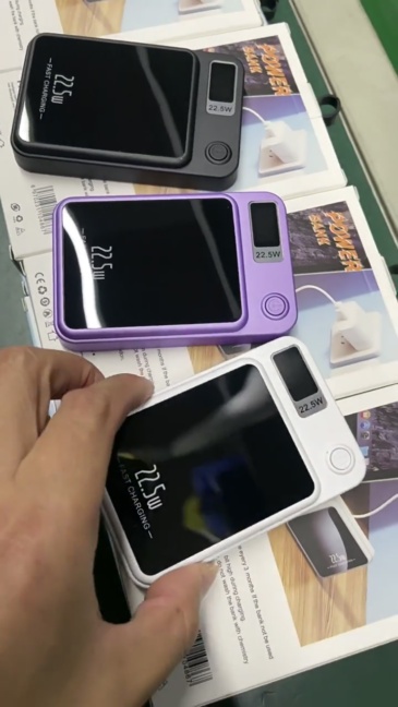 10000mAh New Arrivals 2023 Customized Magnetic Wireless Portable Mini Power Bank Universal Powerbank 20000mah