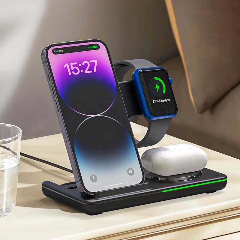 New Arrivals Portable 3 in 1 Wireless Charger Foldable 15W Fast Charging Stand Holders Station