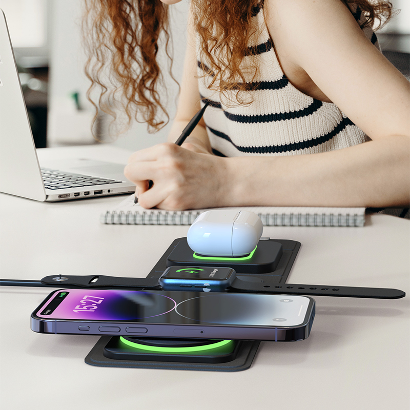 10W 15W Wireless Charging Pad Qi Fast Charger Foldable Magnetic 3 in 1 Wireless Charger Fast Charging Stand Holders Station