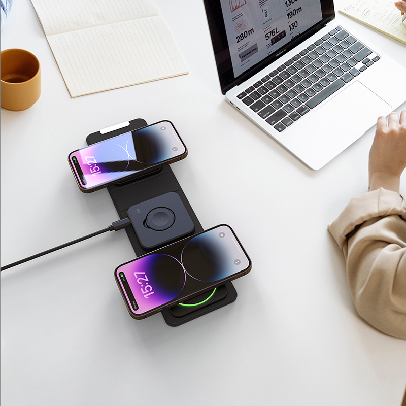 10W 15W Wireless Charging Pad Qi Fast Charger Foldable Magnetic 3 in 1 Wireless Charger Fast Charging Stand Holders Station