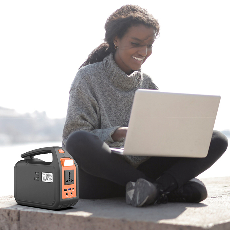 New Design China Manufacturer Handheld Multi-Functional lithium solar generator for remote area Power Source