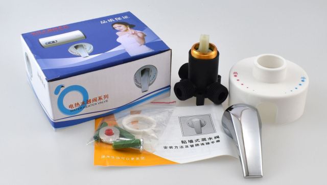 电热水器贴墙式混水阀 明装冷热水阀 太阳能混水阀 电热水器配件
