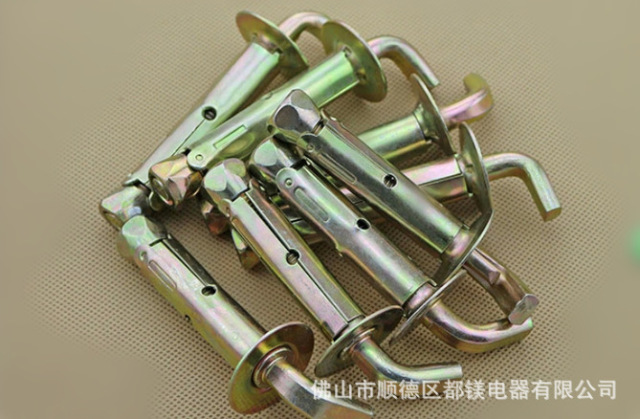 厂家直销电热水器挂钩螺栓专用挂钩10X80.100.120. 热水器挂板