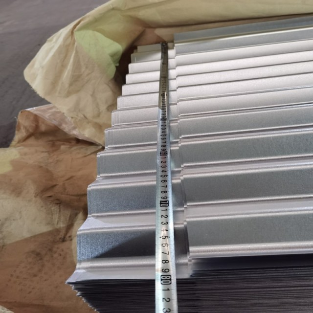 Galvanized/Galvalume Corrugated Metal/Steel Roofing Sheet For Sale