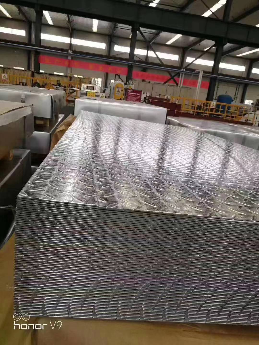 ASTM A36 Hot Rolled Mild Ms Carbon Steel Chequered Plate Checkered Plate