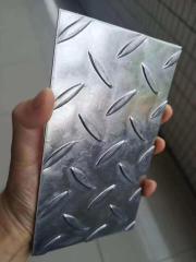 ASTM A36 Hot Rolled China Tear Drop Mild Ms Carbon Steel Galvanized Chequered Plate/Coil Diamond Plate