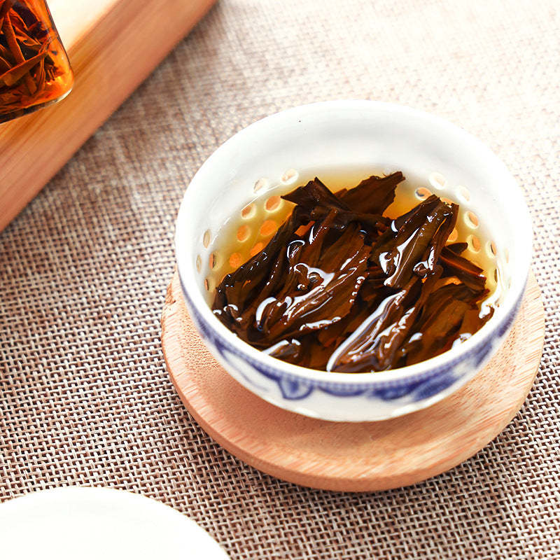 Lapsang Souchong Black Tea Wuyi ZhengShanXiaoZhong Sweet Taste Quality：B2