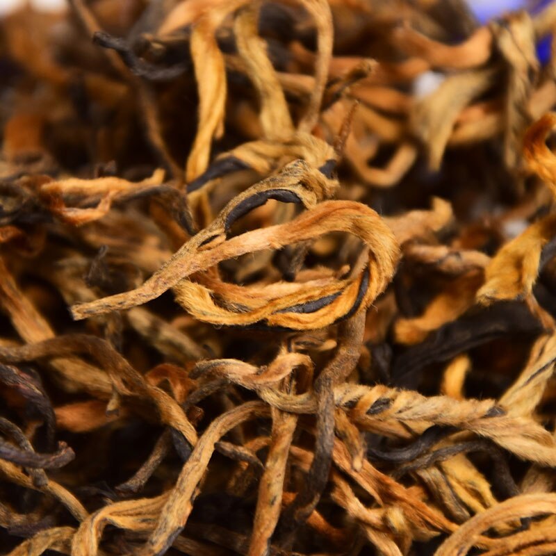 Dian Hong Black Tea Honey Fragrance Golden Buds B4