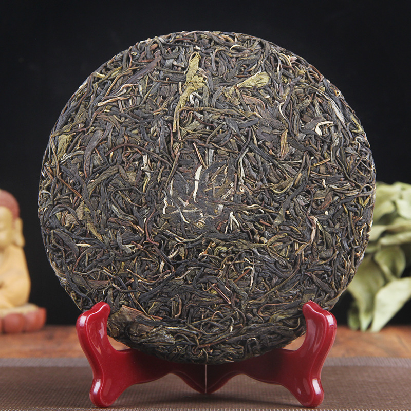 2021 Icelandic Tree Raw Tea Cake Spring Tea Pure Sweet New Tea Mengku Pure Ingredients Tea Pu'er Tea Cake Seven Seed Cake Tea