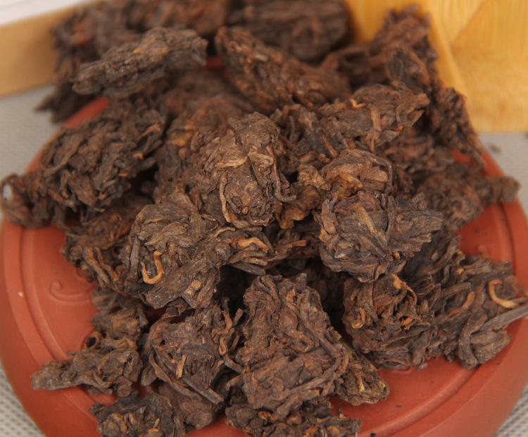 Old Tea Head 2005 Yunnan Pu'er Golden Bud Mature Tea Powder Tea Old Tea Head Knots 150g