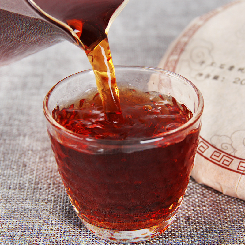 2017 Pu'er Cake: Aged and Fragrant Old Tree Tea, Mature Tea Cake