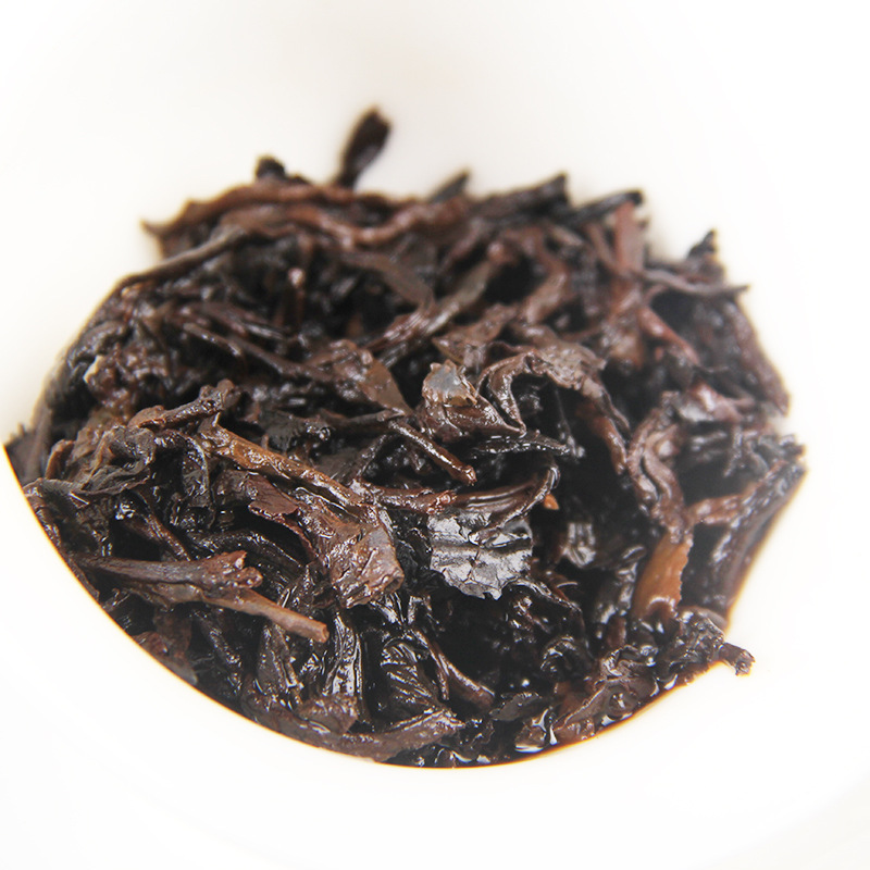 2020 Pu'er Golden Leaf Menghai Tea District Ancient Tree Golden Leaf Pu'er Tea Mature Tea