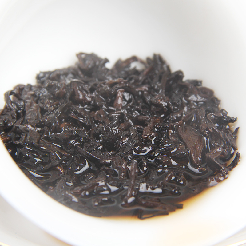 2015 Raw Material Yunnan Pu'er Tea Mature Tea Menghai Golden Brick Ancient Tree Aged and mellow Pu'er Tea 250g