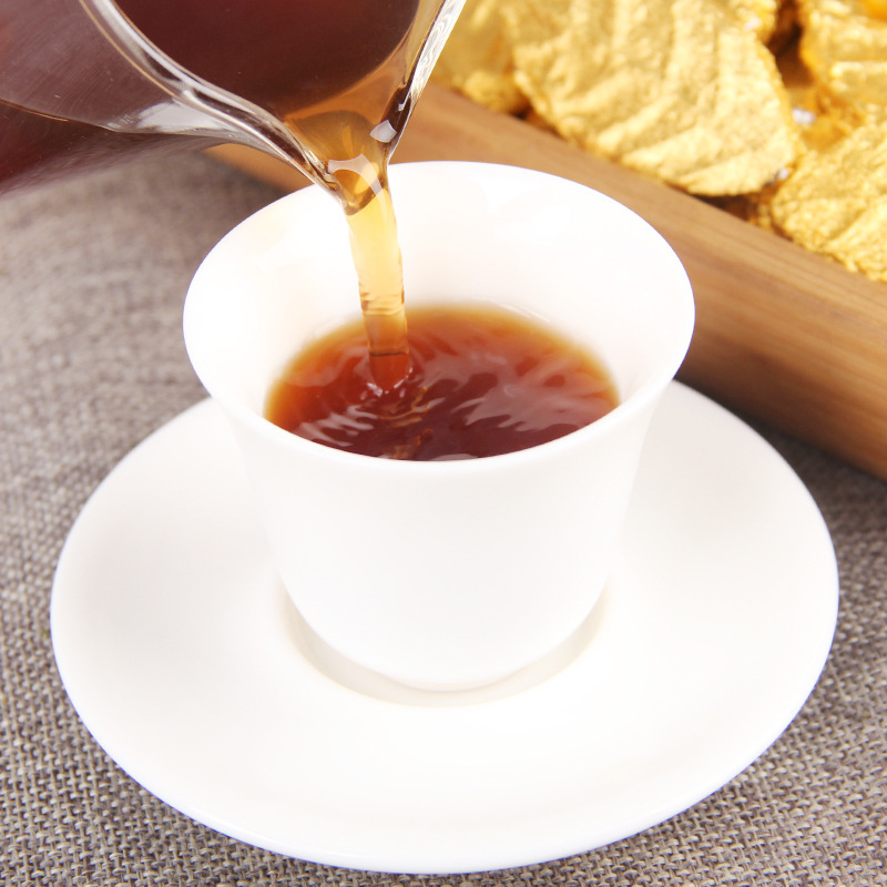 2020 Pu'er Golden Leaf Menghai Tea District Ancient Tree Golden Leaf Pu'er Tea Mature Tea