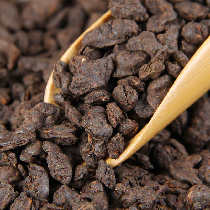 2017 Pu'er Cooked Tea Yunnan Crushed Silver Old Tea Head Handmade Bamboo Basket 500g Tea